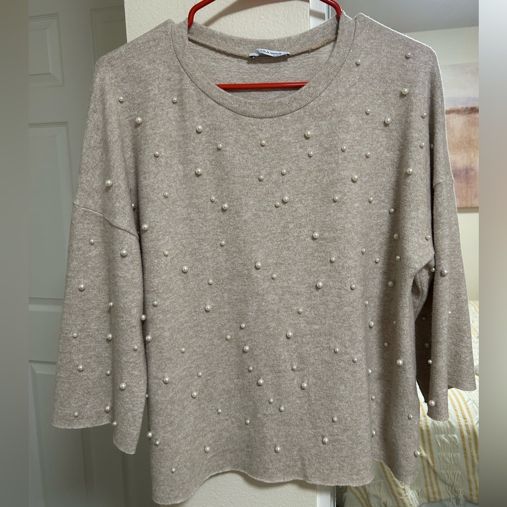Zara Trafaluc Cream-Beige Knit Sweater